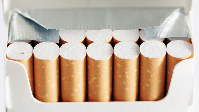 타코마 여성 6세 아이 담배불로 짖어