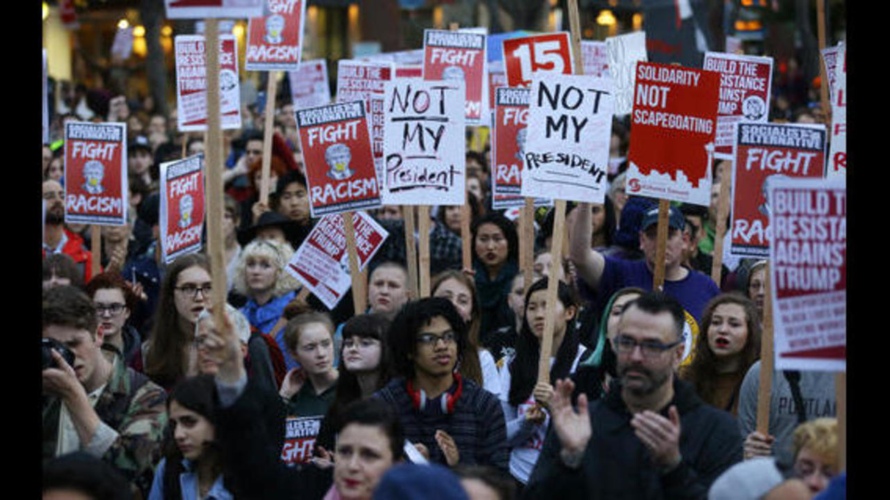 http://mediaweb.kirotv.com/photo/2016/11/09/Election_Protests_Washington__KIRO_AP_4_20161110023336572_6563699_ver1.0_1280_720.jpg