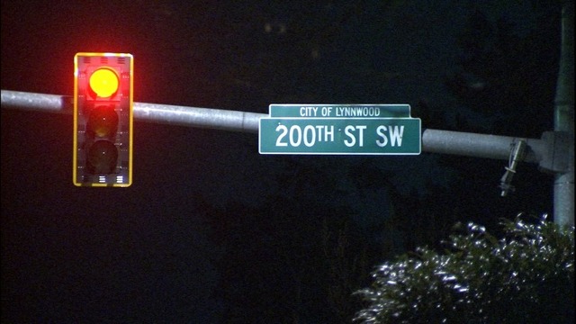 린우드에서 차량 내 총격사고