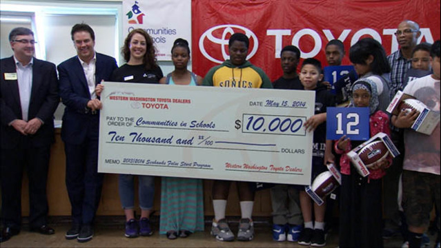 Western Washington Toyota Dealers Ociation Donates 10k To The Western Washington Toyota Dealers Ociation Celebrated Seahawks Championship Season With A 10 000 Donation Thursday To Communities In Schools Of