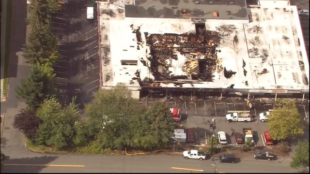 Large Fire Burns Businesses At Kirkland Strip Mall Kiro Tv Large Fire Burns Businesses At Kirkland Strip Mall Kiro Tv